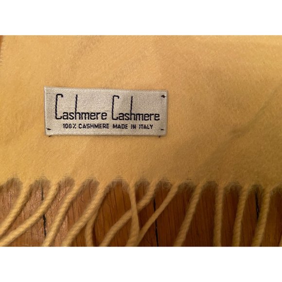 Italy Cashmere Cashmere 100% Pure Cashmere Yellow Scarf - Picture 4 of 4